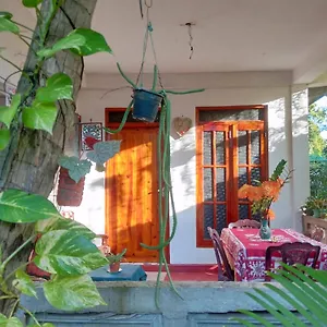 https://nelum-home-stay.kandyhotelsnow.com
